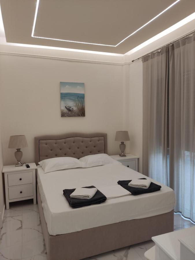 Athens City Center Luxury Suites Kültér fotó